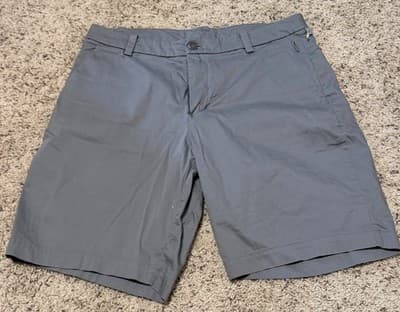 Lululemon Commission Short Slim *Chino 9" Color: Dark Olive Size: 32 - Thumbnail 4