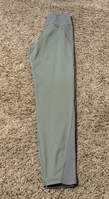 Offline by Aerie Women's Large Goals 7/8 Legging Hi-Rise Green - Thumbnail 2