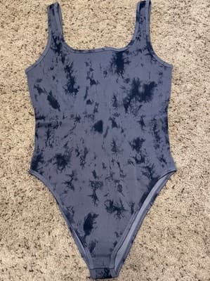 NWOT OQQ Bodysuits Ribbed Sleeveless Bodysuit Size Large