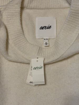 NWT Aerie CozyUp Oversized Color: Cream Size: XL Super Soft - Thumbnail 2