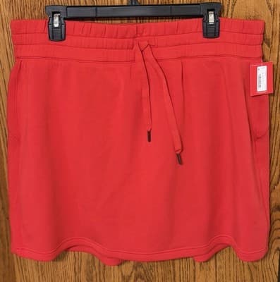 Spanx Women's AirEssentials Drawstring 14" Skort Size: 1X Color: Spanx Red NWT