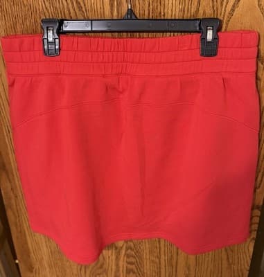 Spanx Women's AirEssentials Drawstring 14" Skort Size: 1X Color: Spanx Red NWT - Thumbnail 2