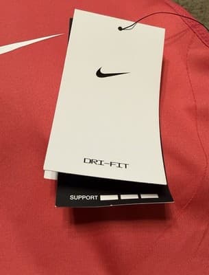 NWT Nike Victory Shape Women's High Support Sports Bra Aster Pink/White - Thumbnail 3