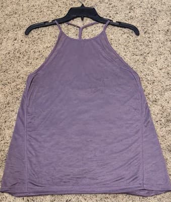 Lululemon Women’s Y Tank Color:Purple Size: 6. P2P 14”
