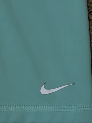 Nike Pro 365 Women's High-Rise 7" Shorts Color: Green Size: Small - Thumbnail 3