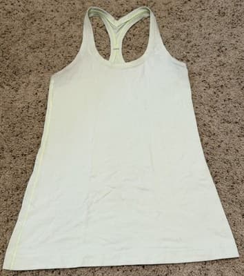 Lululemon Black Racerback Stretch Tank Top Women's Size 6 Yoga Gym