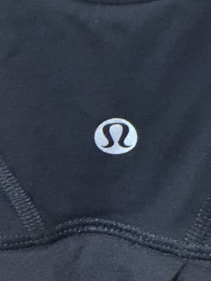 Lululemon Tank Black Size 10 With Scrunch On The Bottom - Thumbnail 3