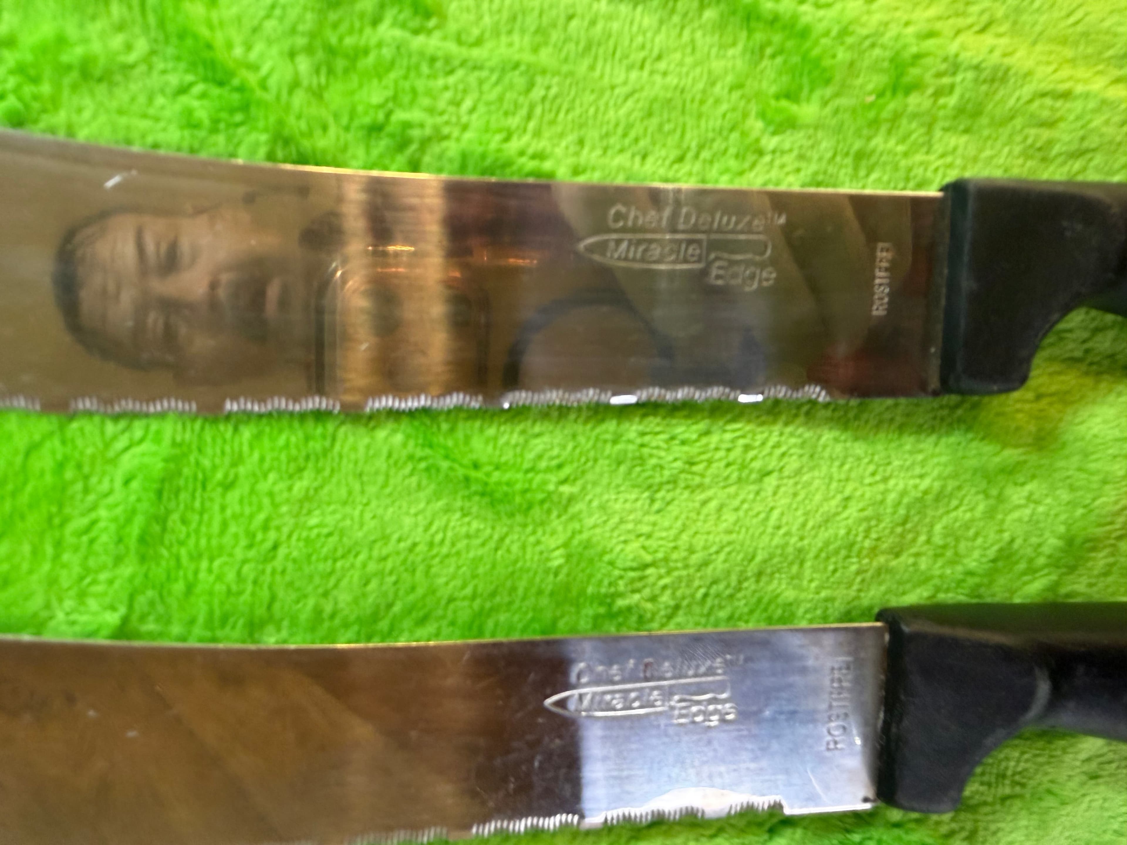 Chef Deluxe Miracle Edge Serrated Knives with Black Handles - Thumbnail 2