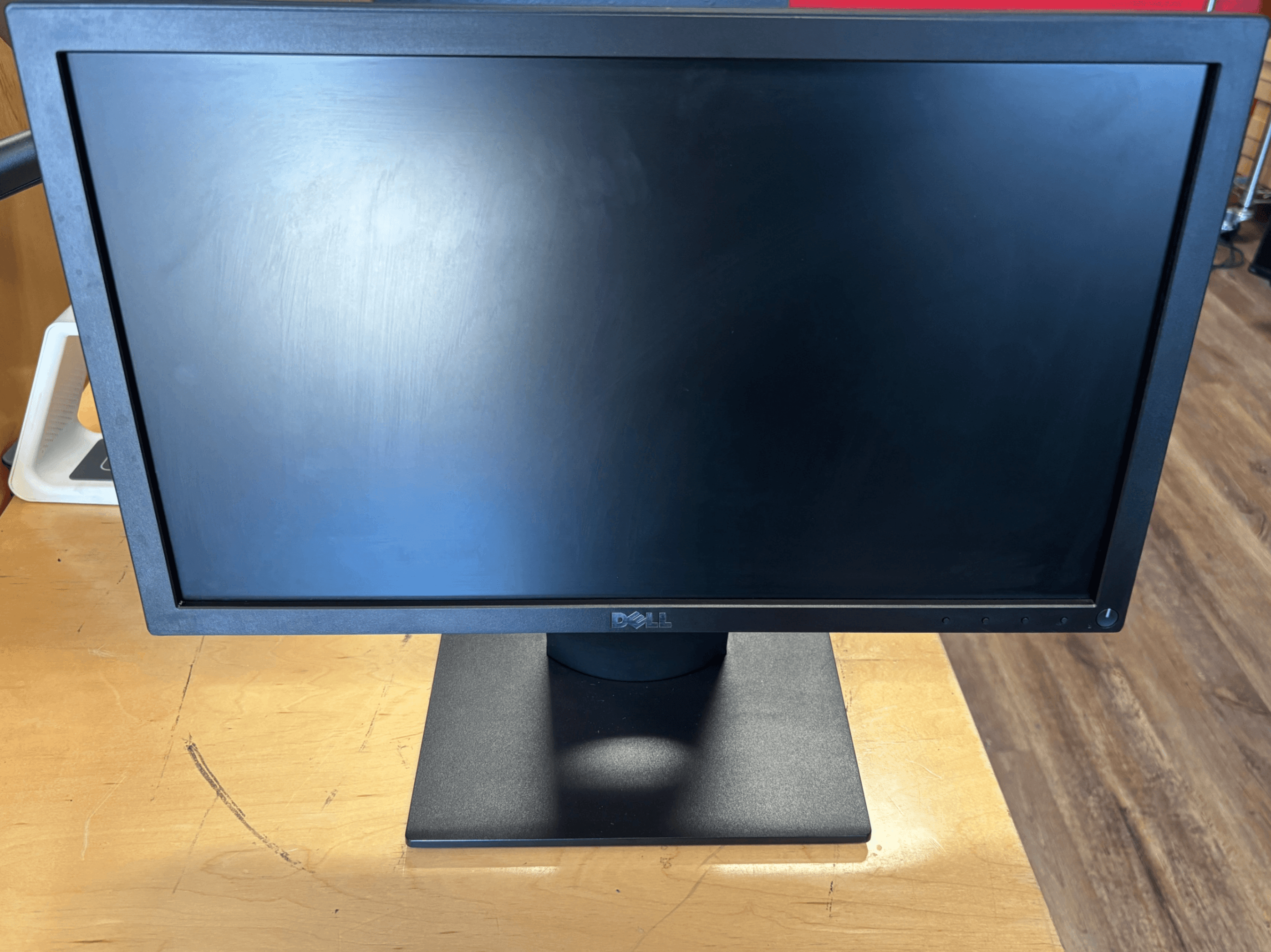 Dell Monitor 19-Inch - Image 1