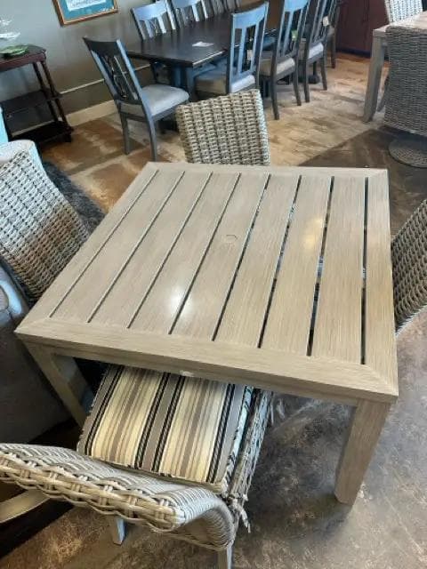E.B.E.L. Square Aluminum Outdoor Dining Table with 4 Chairs & Cushions - Thumbnail 2