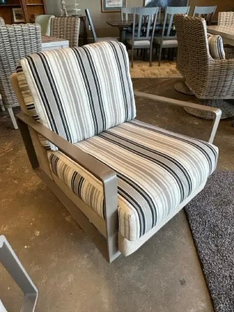 E.B.E.L. Metal Framed Outdoor Swivel Arm Chair with Striped Cushions - Thumbnail 2