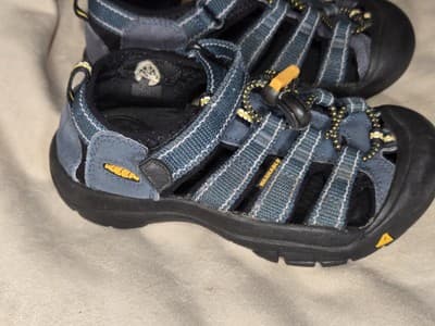 KEEN Newport H2 Sport Sandals, Navy Blue, Little Kid Sz. 12 Waterproof Washable - Thumbnail 3