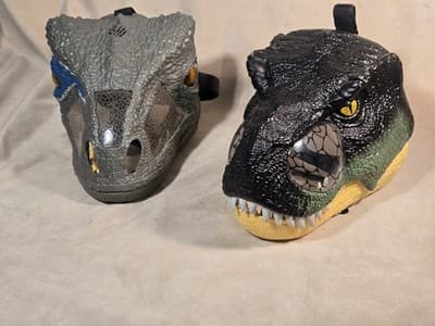 Jurassic World Dinosaur Mask Lot of 2 - T-Rex & Blue Raptor - WORKS, Mattel - Thumbnail 2