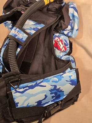 ​Vintage Snags BCD Blue Camo + SCBA Storage Bag - AS-IS REPAIR - ANDI/SSA Scuba - Thumbnail 5