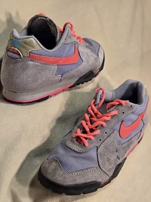 NIKE vintage Echelon hiking trail walking shoes Size 8 - Thumbnail 2