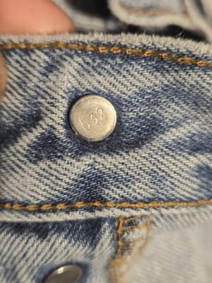 Vtg 90s Levi’s 550 Orange Tab Jeans Made in USA | Light Wash Relaxed Fit | 38 x - Thumbnail 8