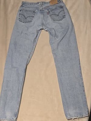 Vtg 90s Levi’s 501 Button Fly Jeans Made in USA |Mid Wash Straight Leg | 34 x 36 - Thumbnail 3