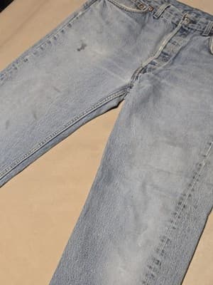 Vtg 90s Levi’s 501xx Button Fly Jeans Made in USA | Light Wash 36x36 (Fits 35x34 - Thumbnail 2