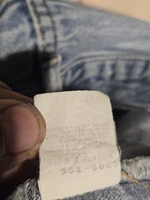 Vtg 90s Levi’s 501xx Button Fly Jeans Made in USA | Light Wash 36x36 (Fits 35x34 - Thumbnail 12