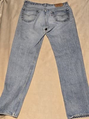 Vtg 90s Levi’s 501xx Button Fly Jeans Made in USA | Light Wash 36x36 (Fits 35x34 - Thumbnail 4