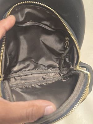 INICAT Small Sling Bag Crossbody Vegan Leather Fanny Pack CARBON BLACK - Thumbnail 6