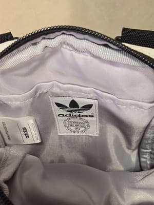 bolsa transversal adidas pride utility festival 3.0 - Thumbnail 6