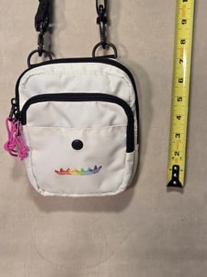 bolsa transversal adidas pride utility festival 3.0 - Thumbnail 7