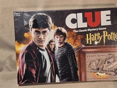 Harry Potter Clue The Classic Mystery Board Game Complete Moving Staircases - Image 1