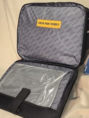 Reebok Black Laptop Briefcase Portfolio - New with Tags (NWT) - Thumbnail 7