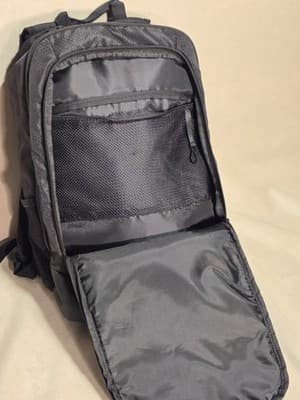 Reebok Workout Backpack Black Comfort Straps Gym Water Resistant Bag NEW - Thumbnail 3