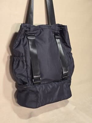 Beyond Yoga Convertible Backpack Black Zipped Pockets New With Tags 15in/17in - Thumbnail 5