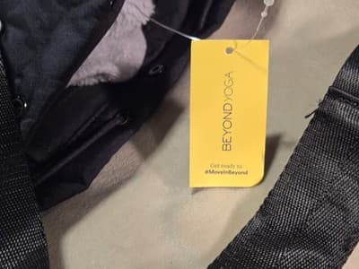 Beyond Yoga Convertible Backpack Black Zipped Pockets New With Tags 15in/17in - Thumbnail 7
