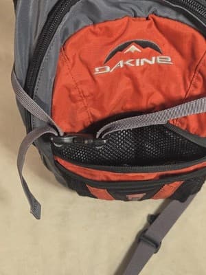 Dakine Drafter Mountain Bike hydration Backpack #8150-300-24 - Thumbnail 4