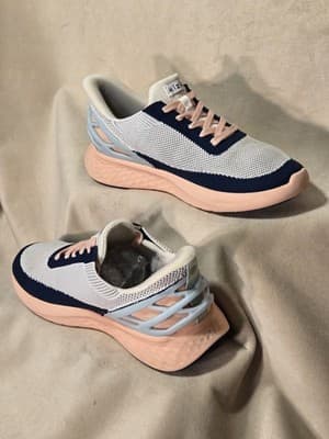 Kizik Hands-Free The Easiest Shoes You will Ever Put On Women's 7.5 - Thumbnail 6