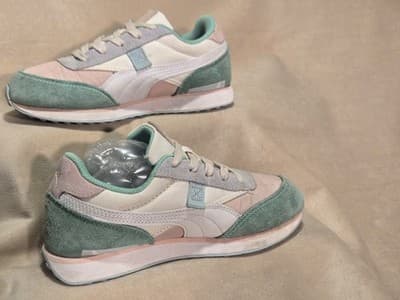 Puma x Animal Crossing Future Rider Multicolor Sneakers — US Size 2 - Thumbnail 4