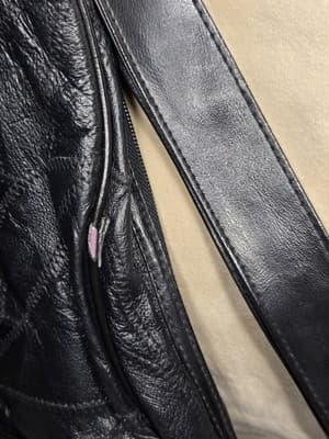 Comfort Carry-All Black Sling Backpack - Thumbnail 7