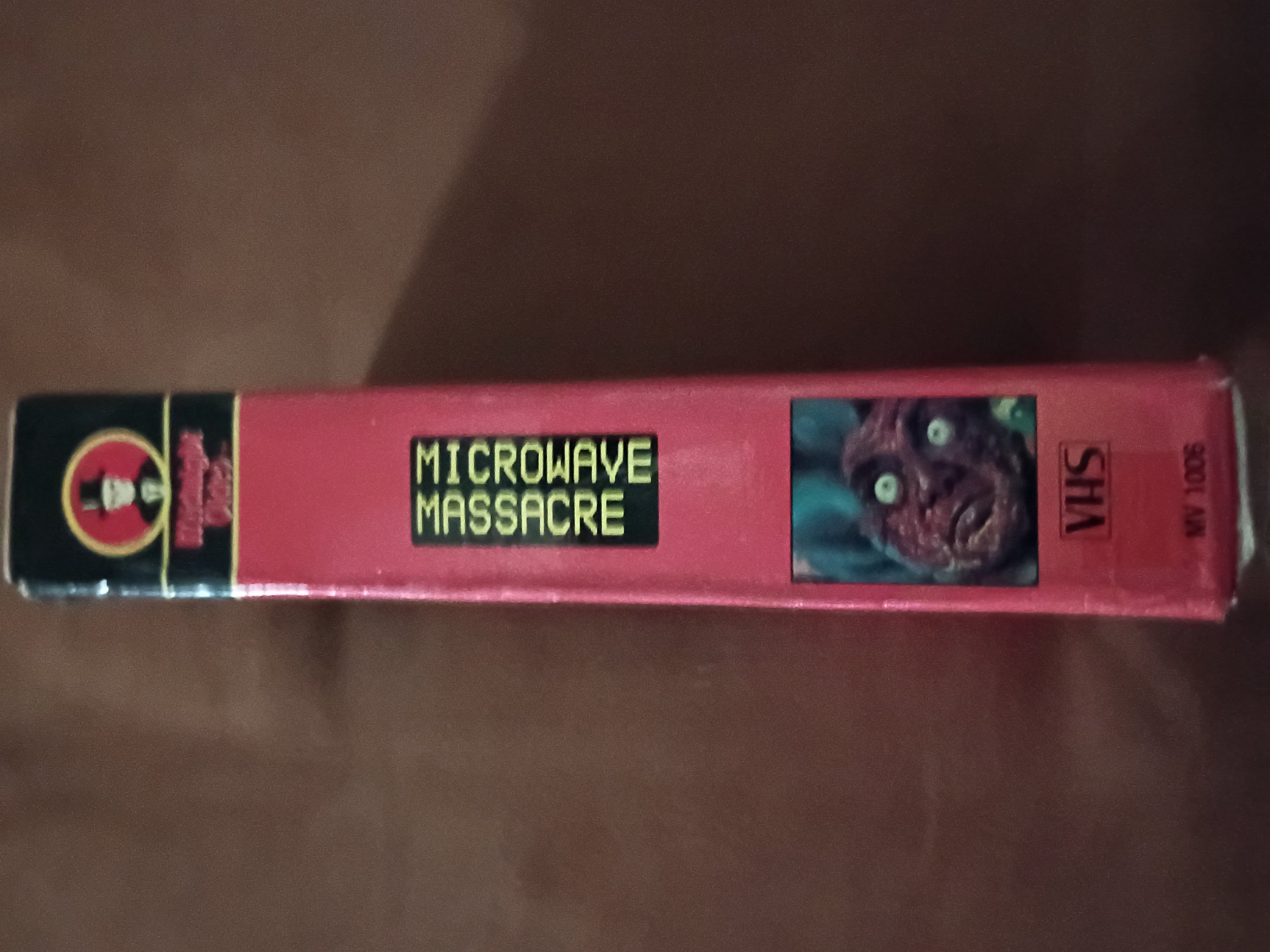 Microwave Massacre VHS Tape Midnight Video - Thumbnail 4