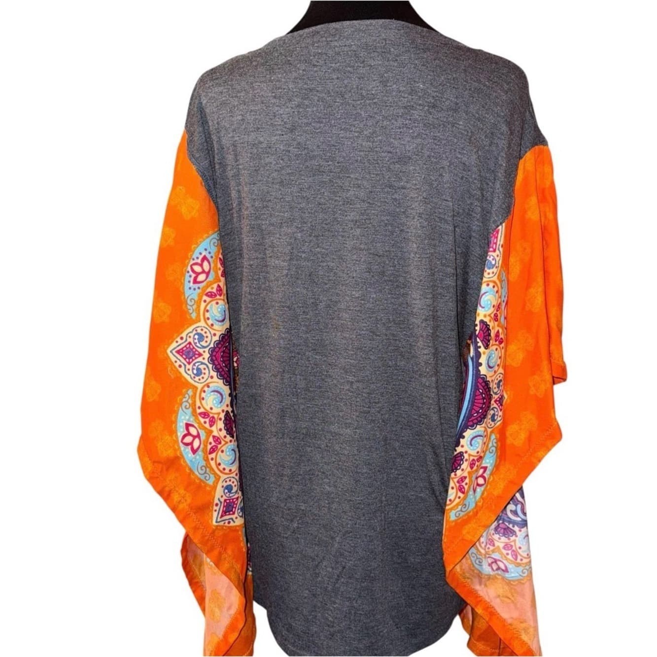 Lainey Wilson Reworked Upcycled T-shirt Casual Boho Western - Thumbnail 2
