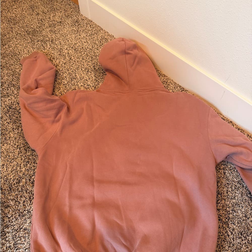 Comfrt Hoodie in Orchid - Thumbnail 5