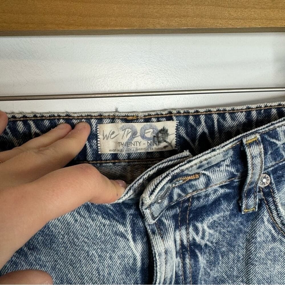 Free People Light Wash Distressed Straight Leg Jeans - Thumbnail 6