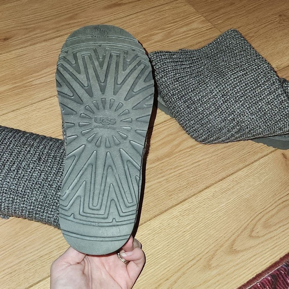 UGG Gray Knit Button Tall Cardy Boot - Thumbnail 3