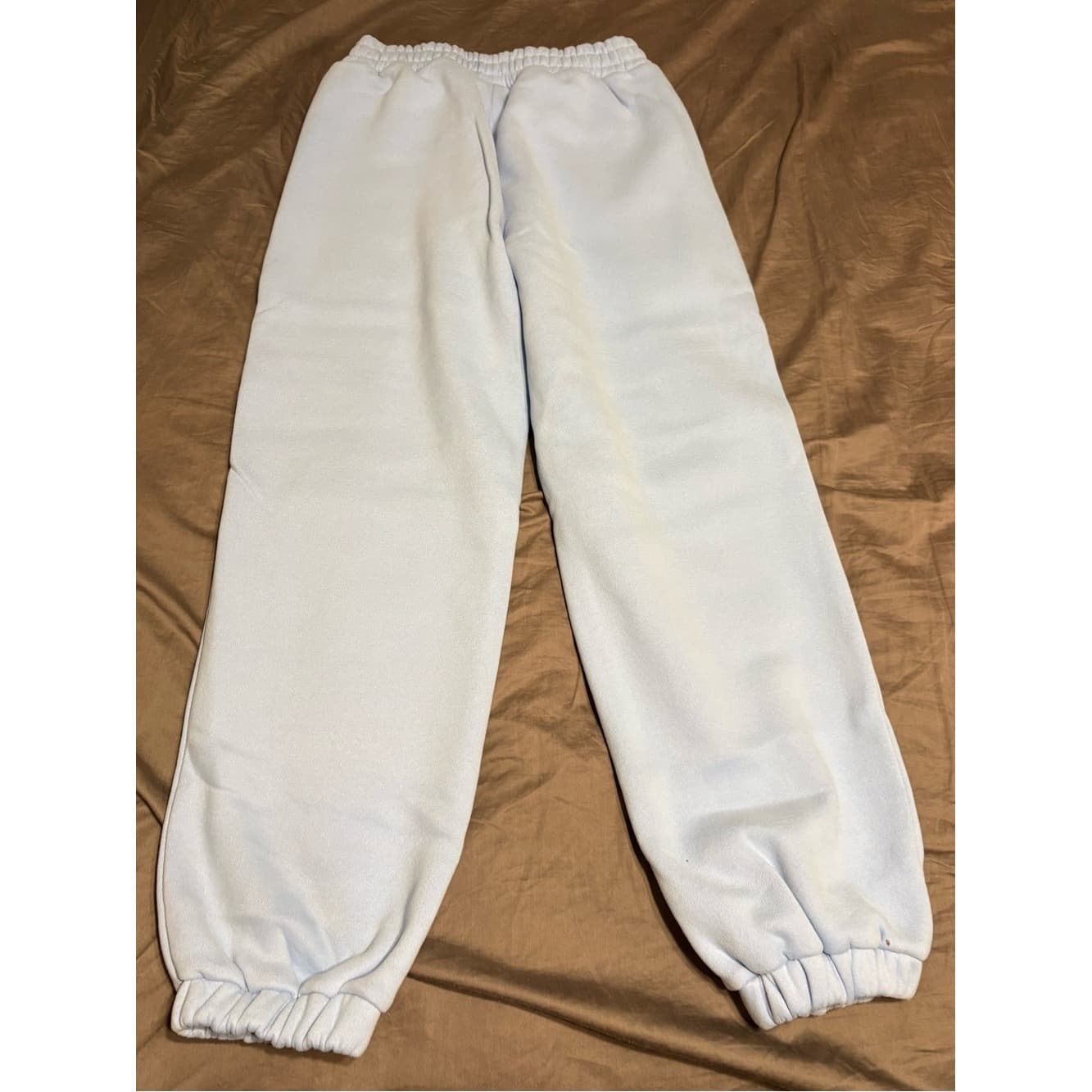 Comfrt Minimalist sweats in Astro - Thumbnail 3