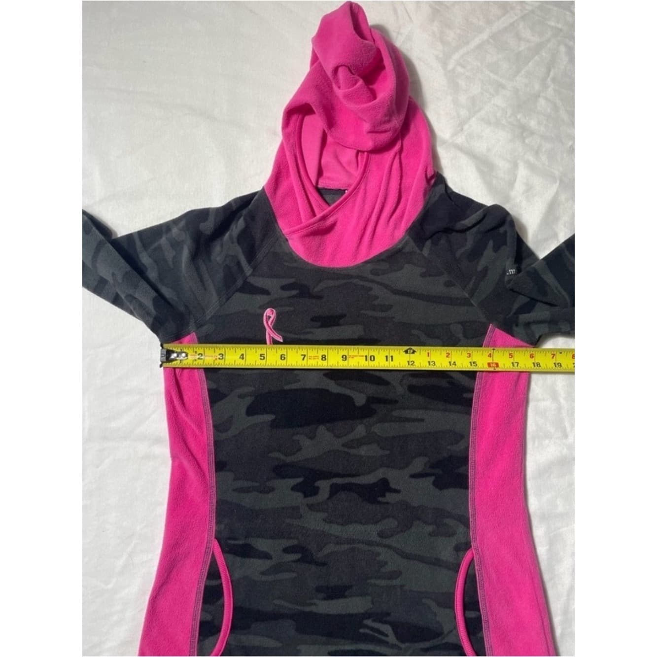 Columbia Sweater Hoodie Pull Over Jacket Ladies Breast Cancer Camo women size M - Thumbnail 3