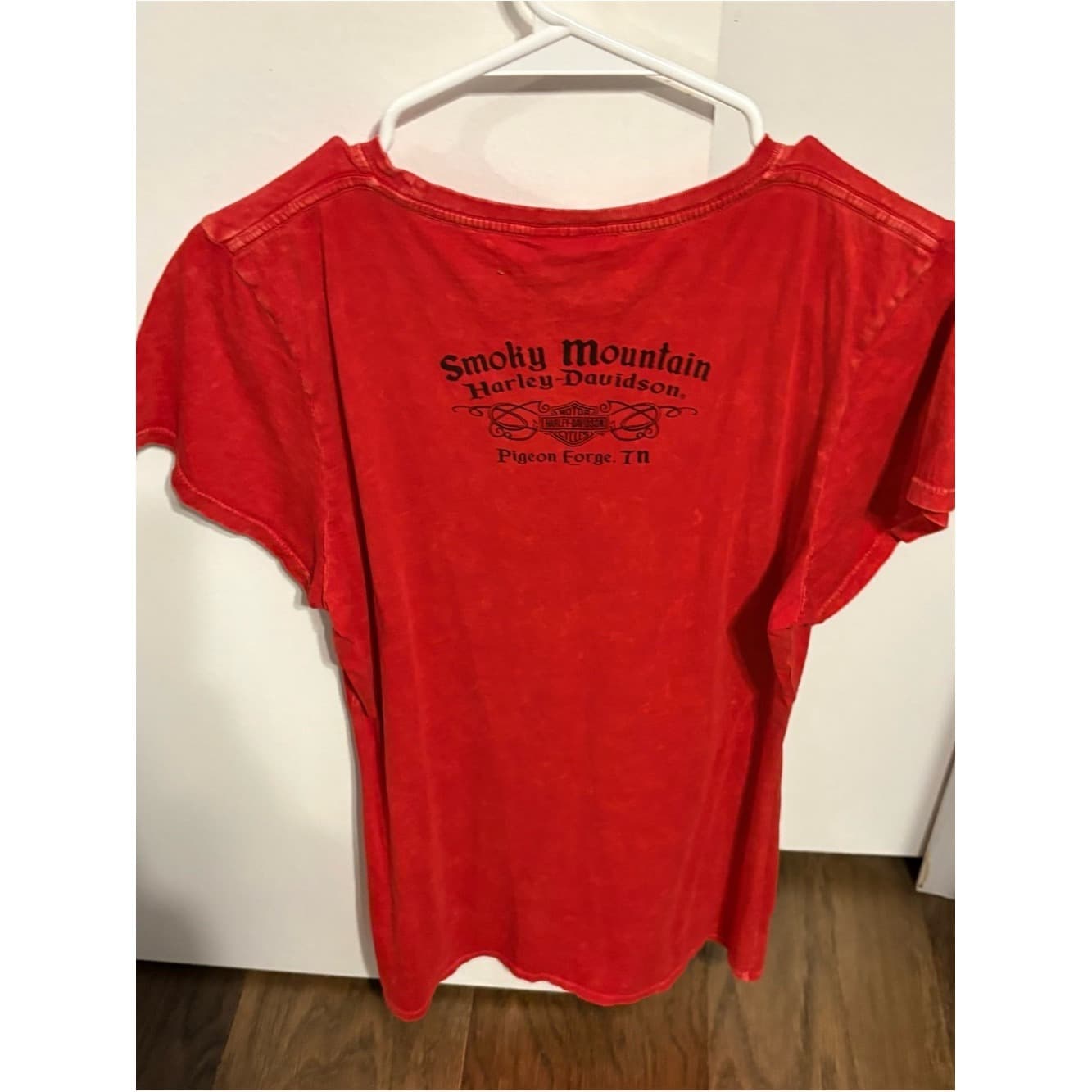 Harley-Davidson Pigeon Forge TN Women's Red Graphic Tee - Thumbnail 2