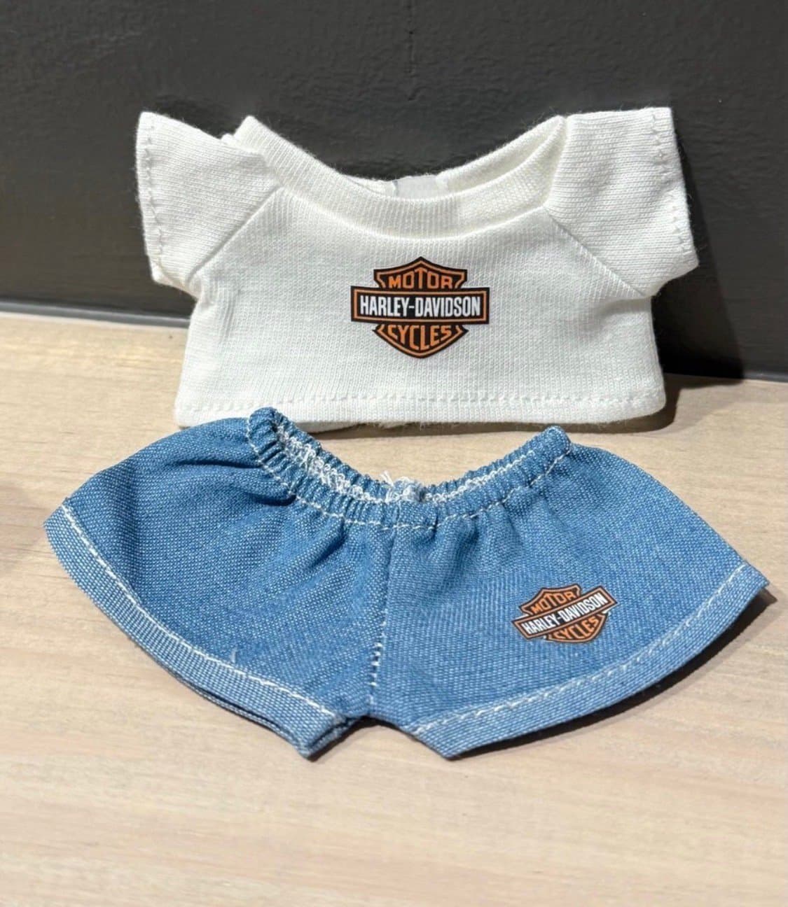 Labubu Harley Davidson outfit - Thumbnail 2
