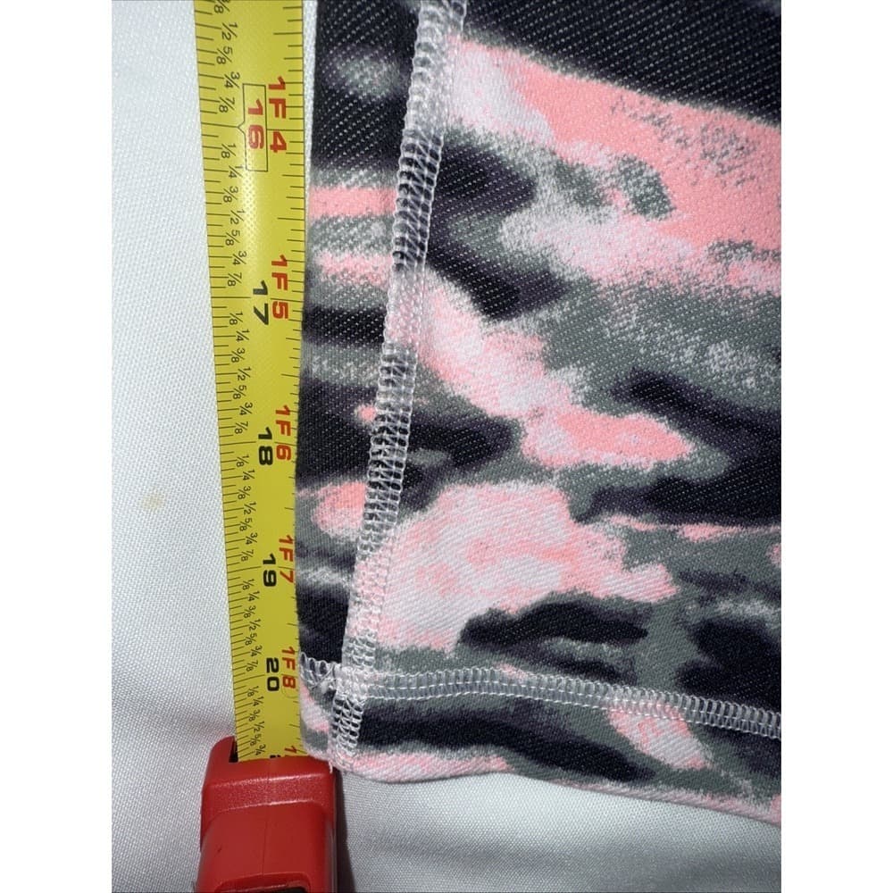 Lululemon Pink Black Gray Camo Leggings - Thumbnail 8