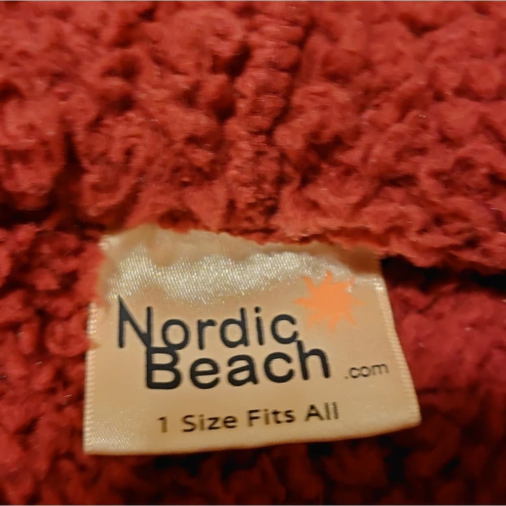 Nordic Beach Women's Red Plush Hooded Coat - Thumbnail 4