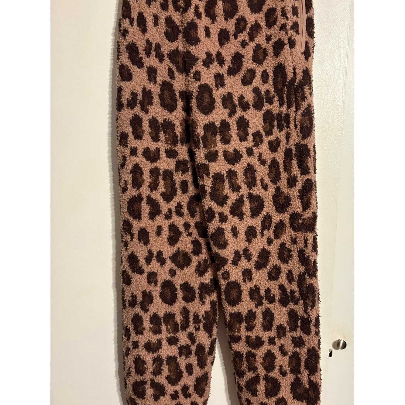 SKIMS Sienna Leopard Print Cozy Pants - sold out and discontinued - Thumbnail 3
