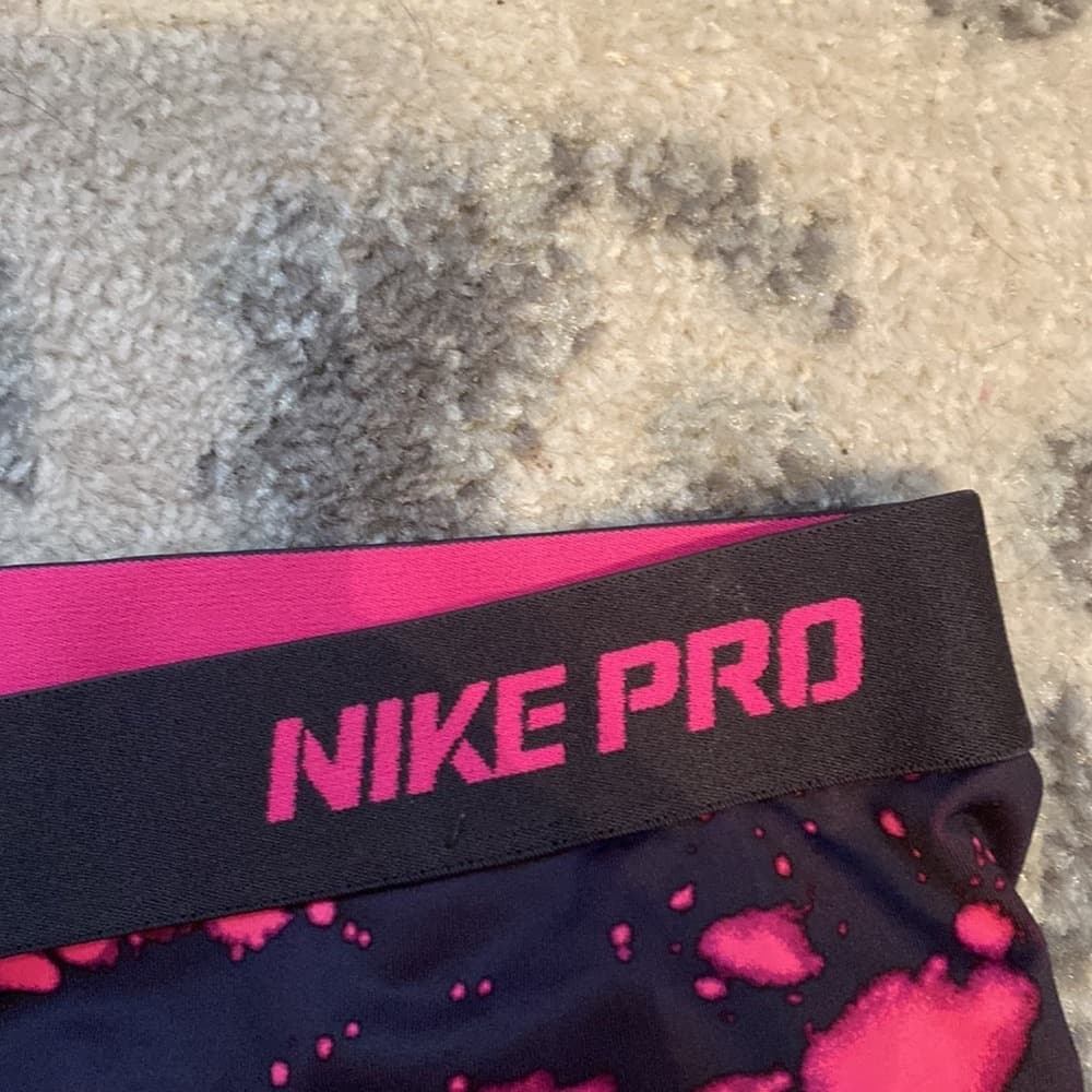 Nike Pro Black and Hot Pink Splatter Capris - Thumbnail 2