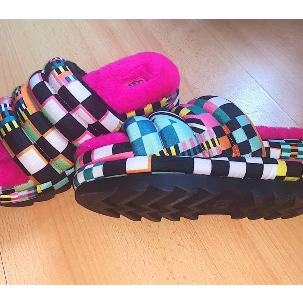 UGG Multicolor Check Platform Shearling Slide - Hot Pink - Thumbnail 3